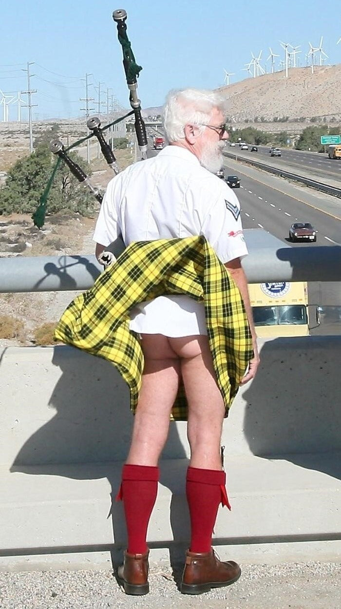 Wind and the Golden Kilt Man